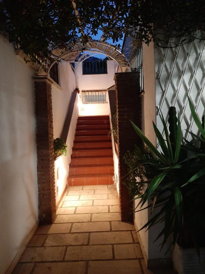 La Terrazza Dell^Ippocampo #Seaview Apartment Искья Экстерьер фото