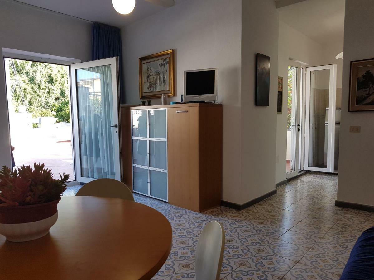 La Terrazza Dell^Ippocampo #Seaview Apartment Искья Экстерьер фото